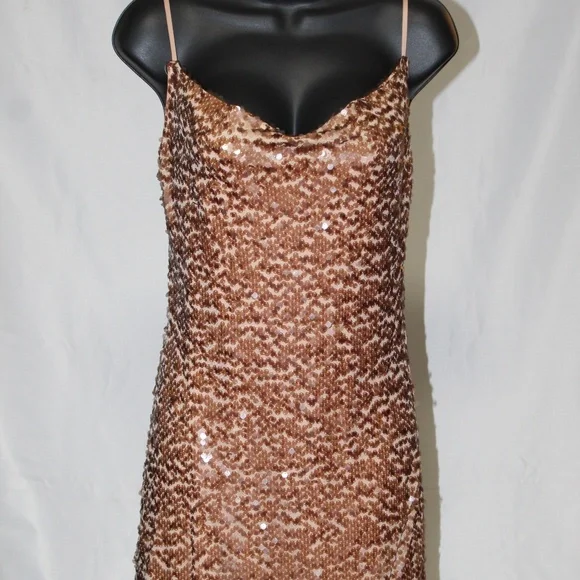 Astr | Dresses | Astr The Label Sequins Mini Dress Sz M | Poshmark